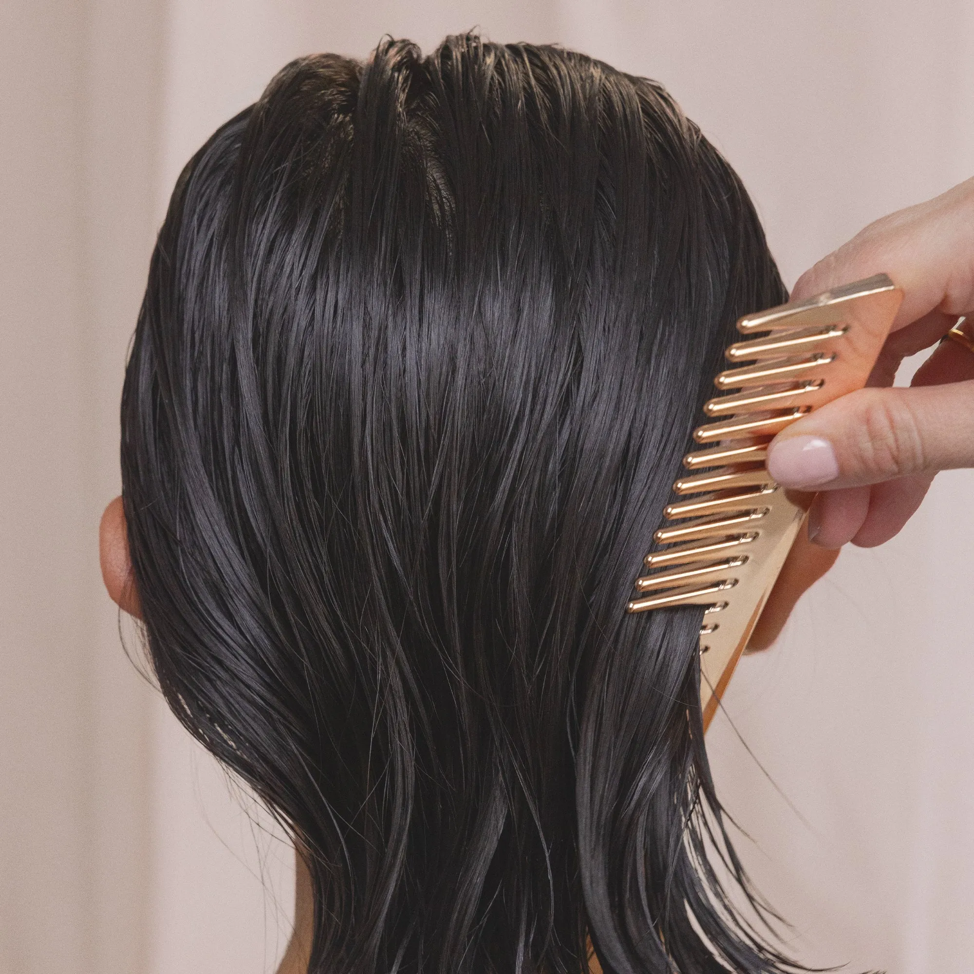 Wide Tooth Detangling Comb